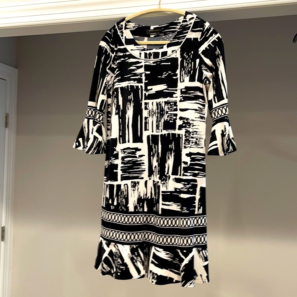 BCBGMaxazria Pattern Dress - $25